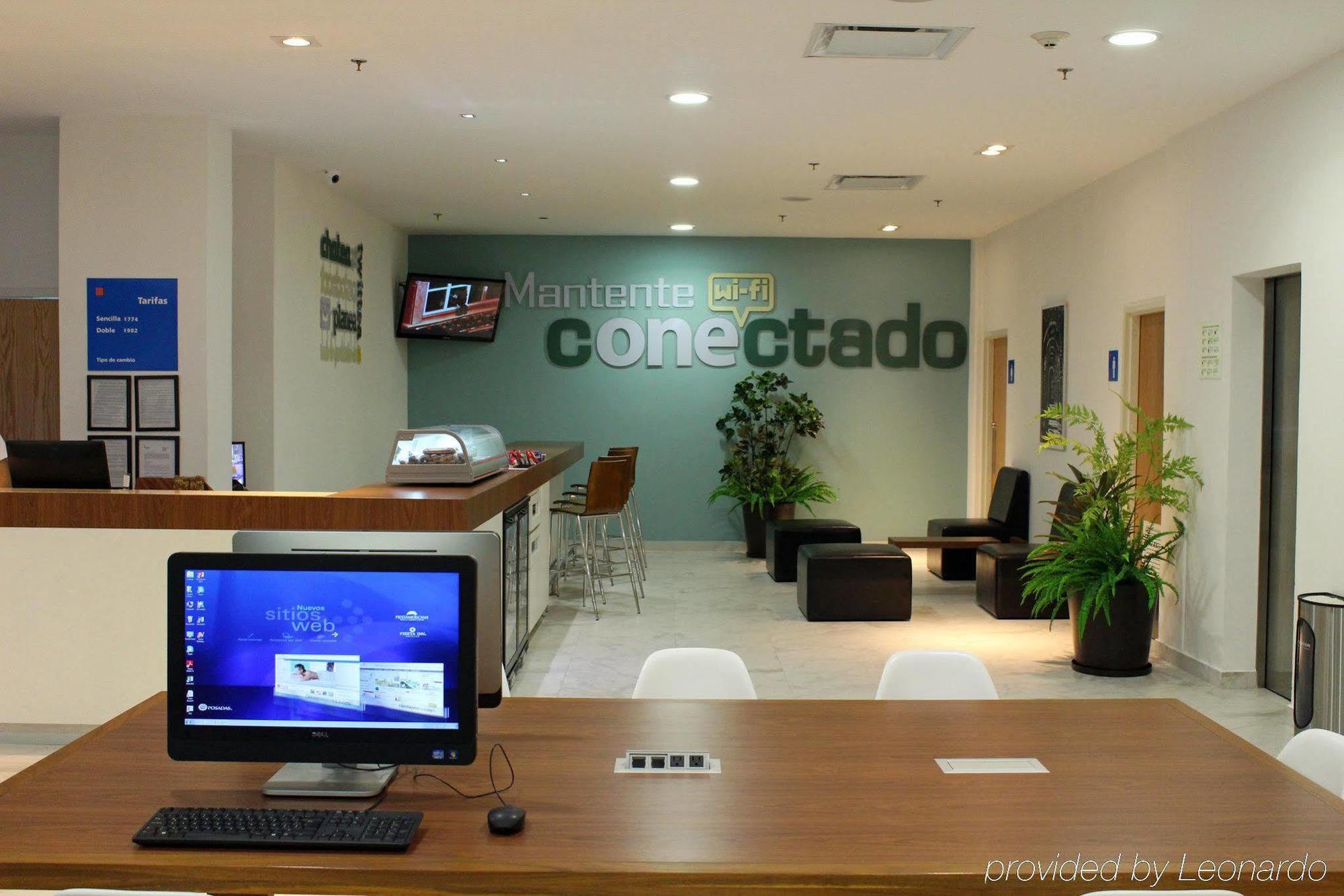 One Leon Poliforum León Exterior foto